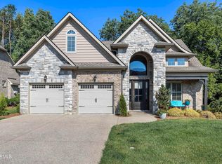 11239 Matthews Cove Ln, Knoxville, TN 37934