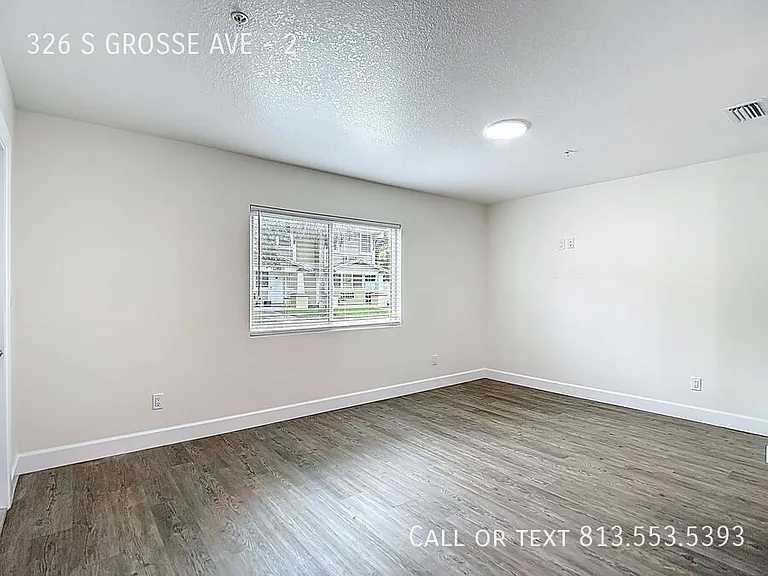 326 Grosse Ave #2 — Photo 12