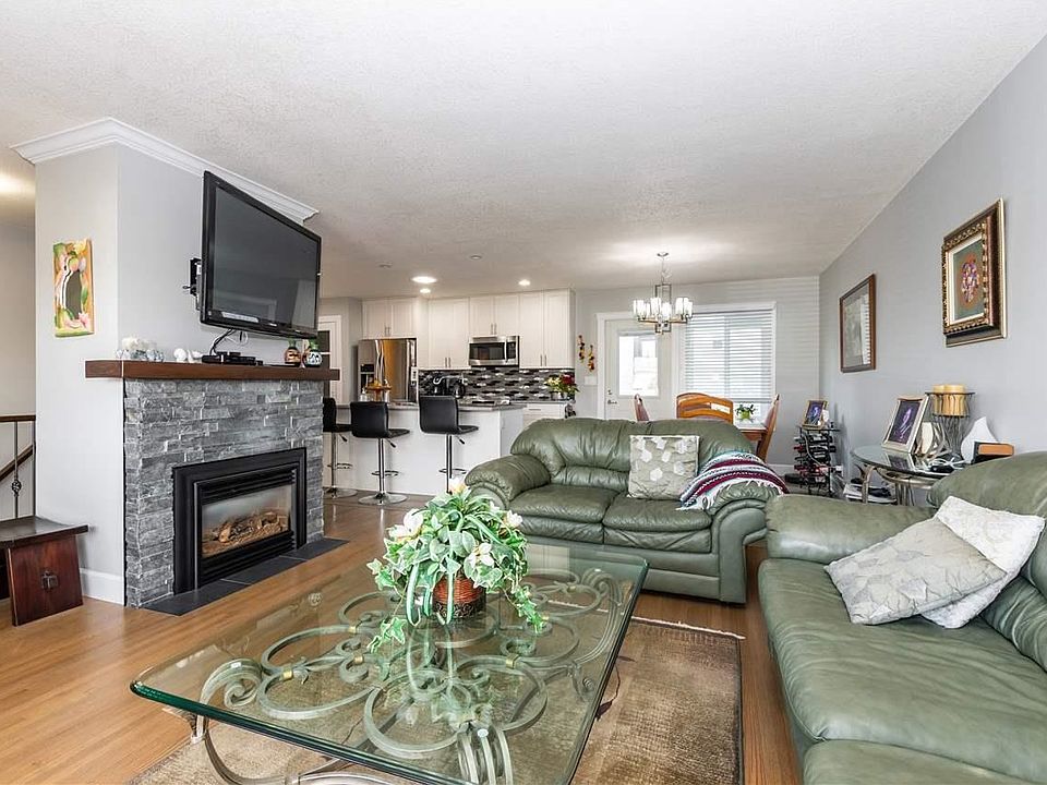 1st image of 7407 Crestwood Dr