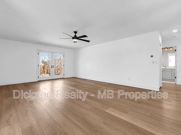 5th image of 7245 Pembroke Dr