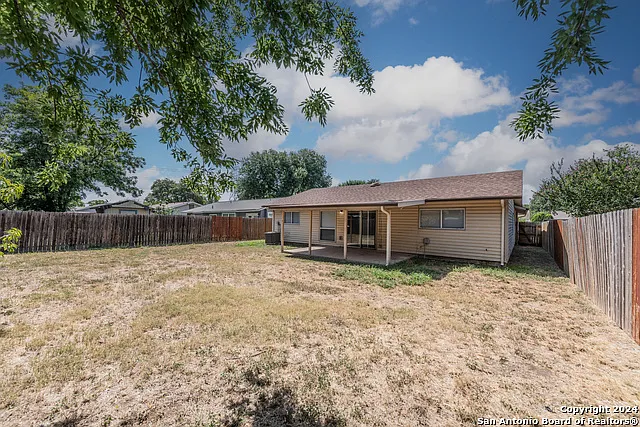 5011 Thomas Paine Dr — Photo 5