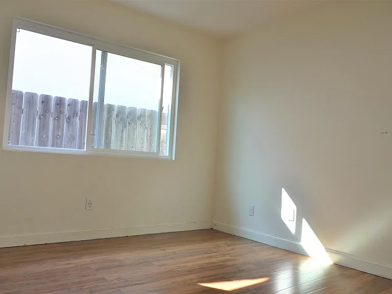4464 Cather Ave — Photo 15