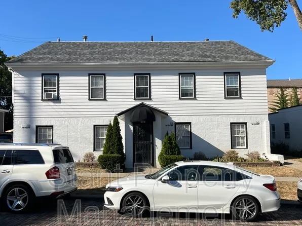 20 W Park St APT 1, Westerville, OH 43081