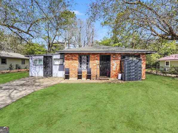 106 Vickie Dr, Warner Robins, GA 31093