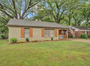 1459 Colonial Rd, Memphis, TN 38117