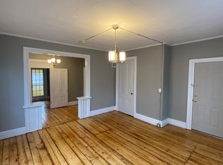 10 Gilman St APT 2, Portland, ME 04102