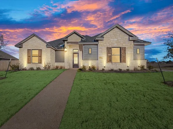 10217 Castleberry Ln, Waco, TX 76712
