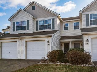 648 Cobblestone Way, Shakopee, MN 55379