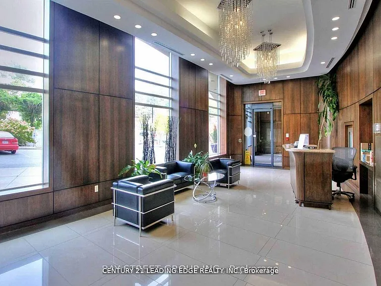 18 Valley Woods Rd #Penthouse 204-204 — Photo 19
