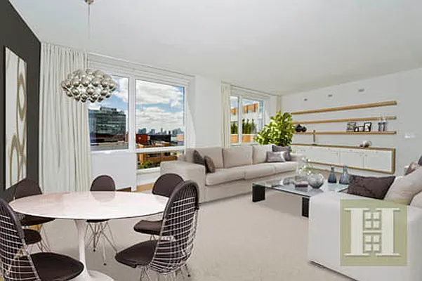 Rented by Halstead Real Estate | media 39