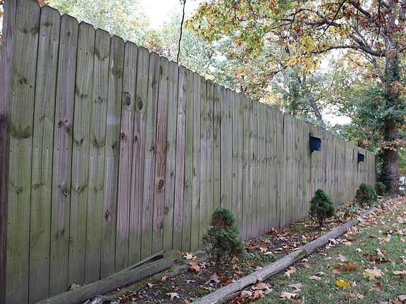 Privacy fence