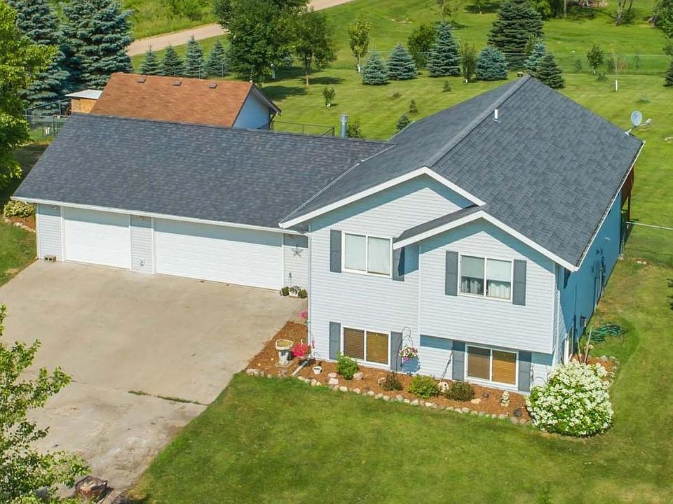 1st image of 19743 Sunny Ln