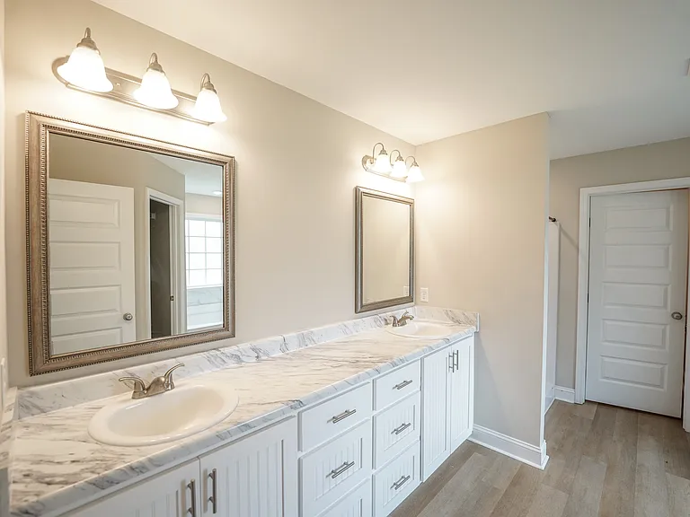336 Tallulah Bnd — Photo 11