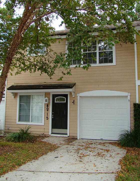 1st image of 8215 Dunbarton Ct