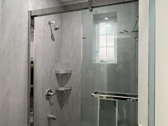 5th image of 8785 20th Ave #1