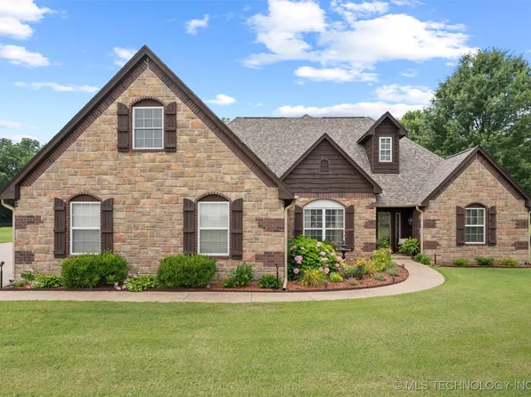 18 Longacre Dr, Ramona, OK 74061