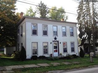 163 E Clay St, Fredericksburg, OH