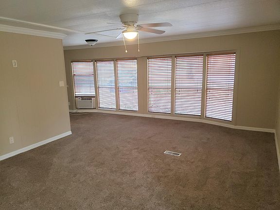 4th image of 4710 N Ronald Reagan Blvd