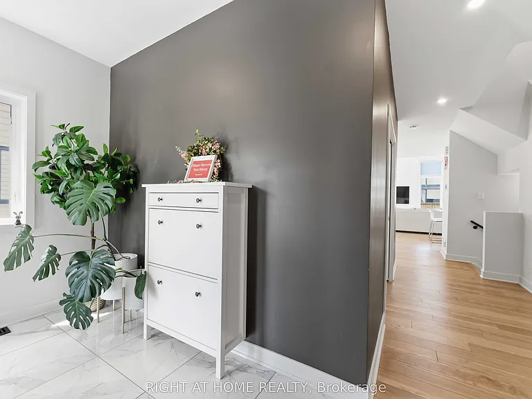 289 Mount Nebo Way — Photo 4