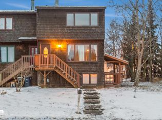 3846 Carleton Ave, Anchorage, AK 99517