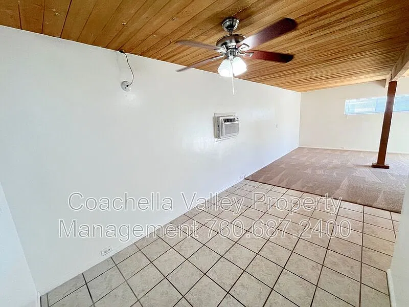 3 bed, 2.5 bath, 1450 sqft, $2,295 — Photo 2