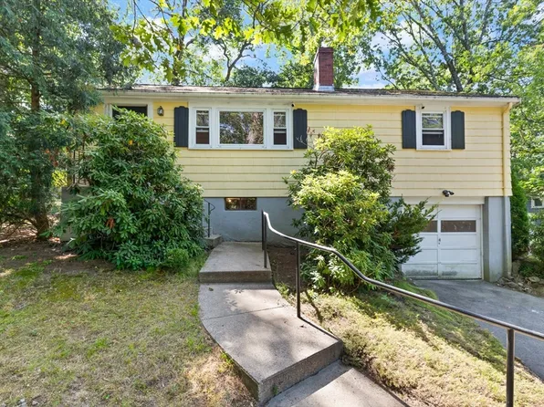 24 Rockville Ave, Lexington, MA 02421