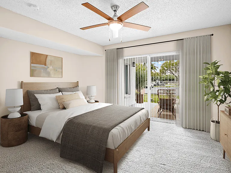 Sheridan Ocean Club Apartments — Photo 67