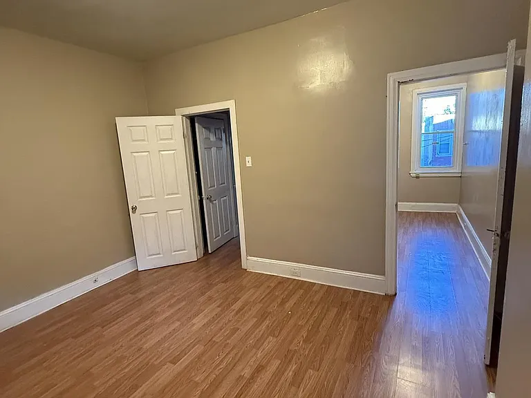 2351 N Bouvier St — Photo 23