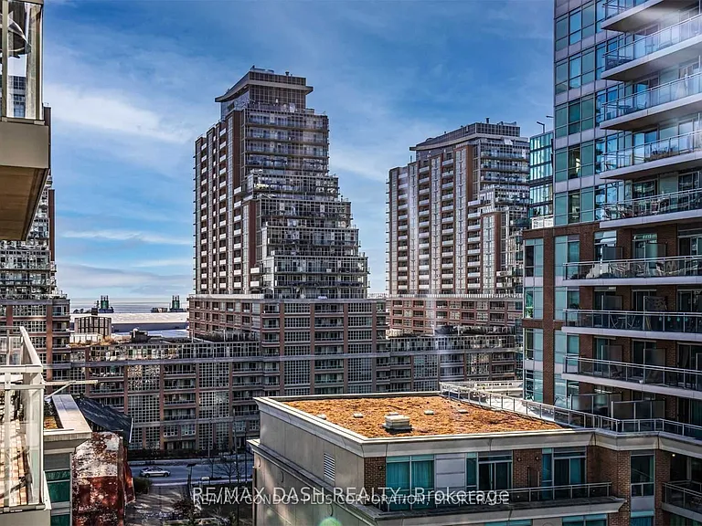 80 Western Battery Rd #701 — Photo 3
