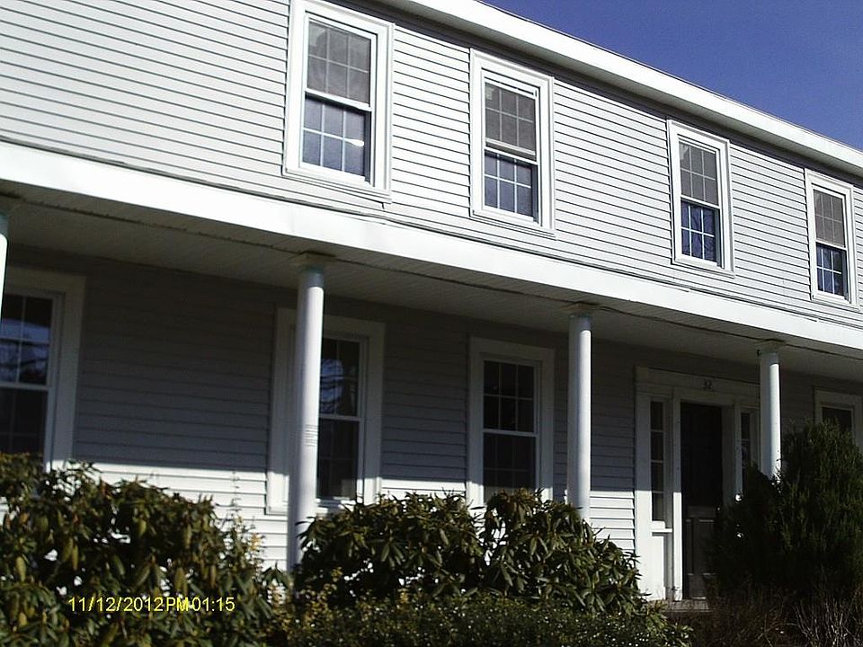 2nd image of 32 Main St Ste 1