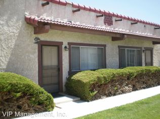 12715 Navajo Rd APT 4, Apple Valley, CA 92308
