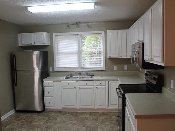 4th image of 2201 Dalewood Dr