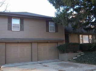 5212 N Old Pike Rd, Gladstone, MO 64118