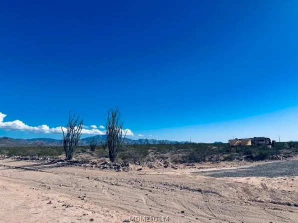 3916 W Aquarius Drive, Golden Valley, AZ 86413