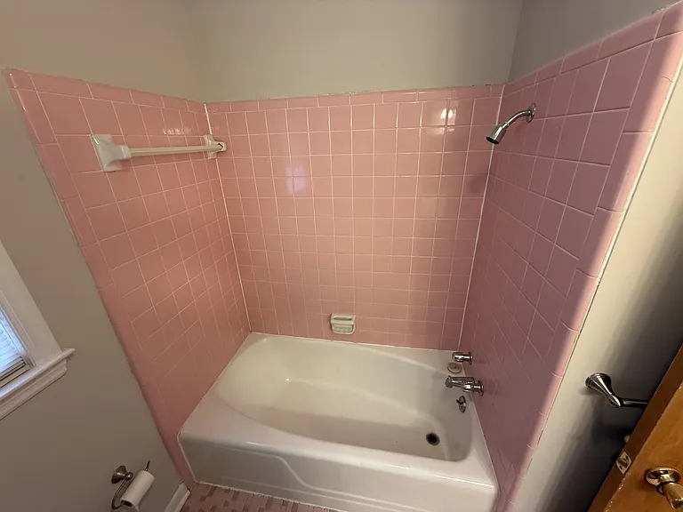 113 Midland Dr — Photo 14