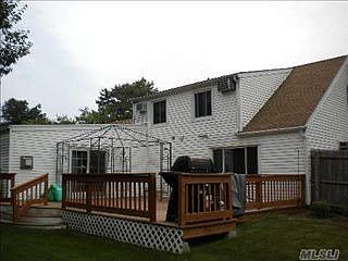 1st image of 25 Redpine Dr