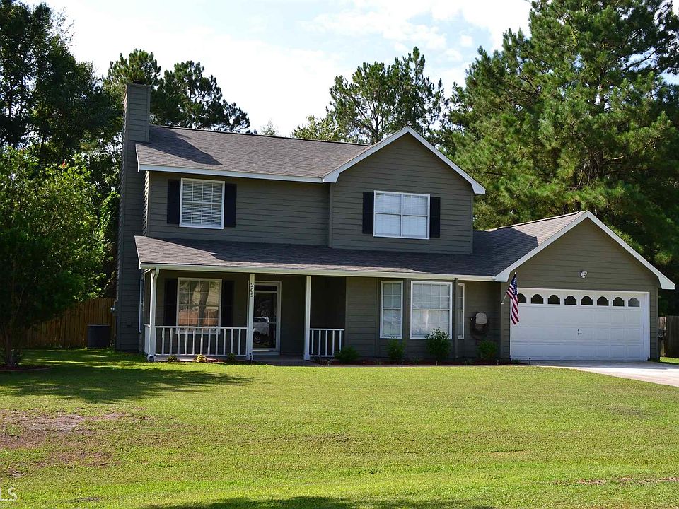 1st image of 205 Brackenfern Way