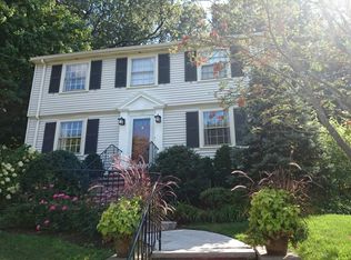 18 Glenburnie Rd, West Roxbury, MA 02132