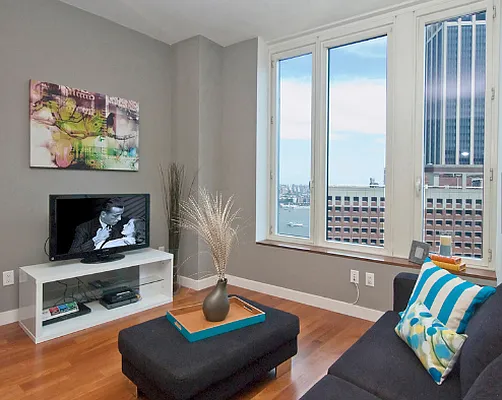 Sold by Modern Spaces | media 11