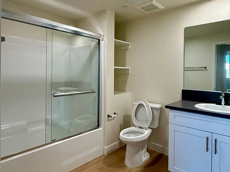 14535 W Weddington St #1BD E-MODEL — Photo 9