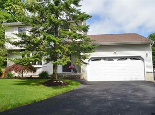 100 Putnam Rd, Schenectady, NY 12306