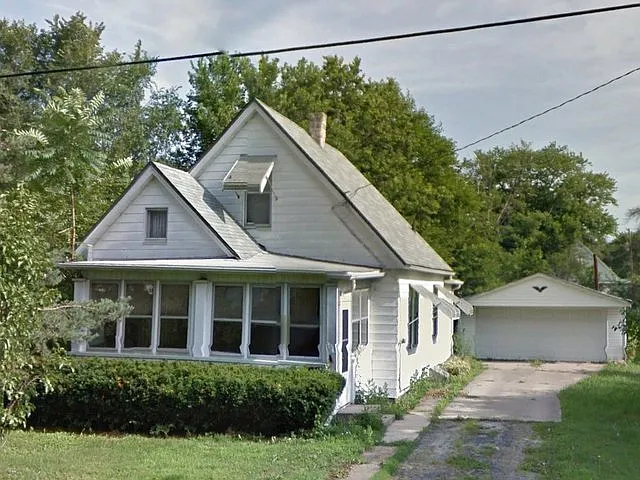 3015 W Malone St photo 1