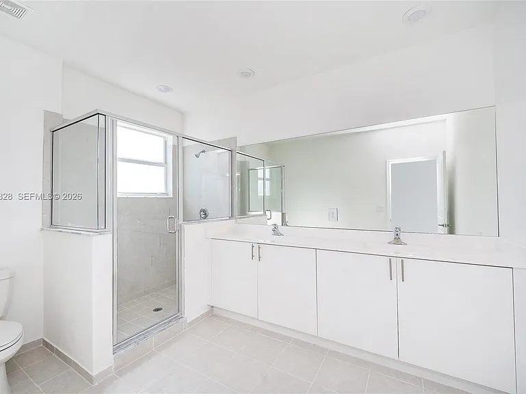 2642 SE 10th St — Photo 26