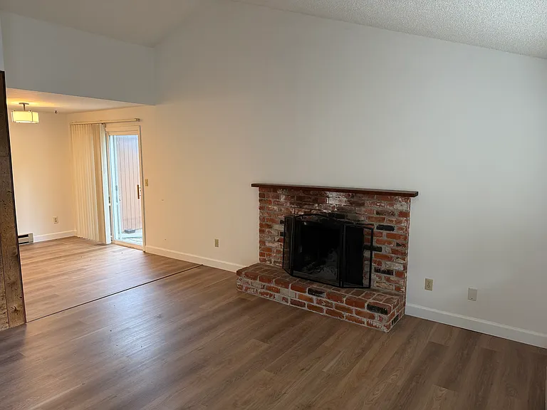 10313 NE Oregon St #13 — Photo 6
