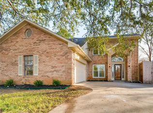 1105 Lindhurst St, Irving, TX 75061