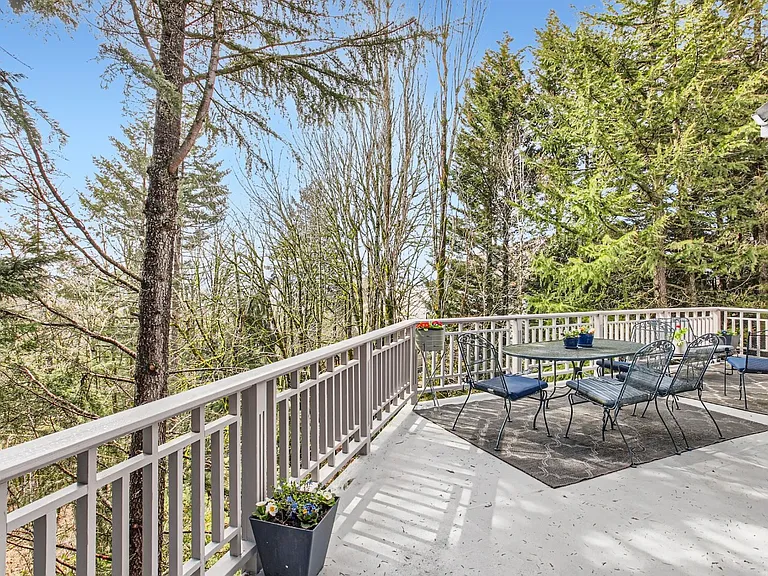 8534 NW Timber Ridge Ct — Photo 16