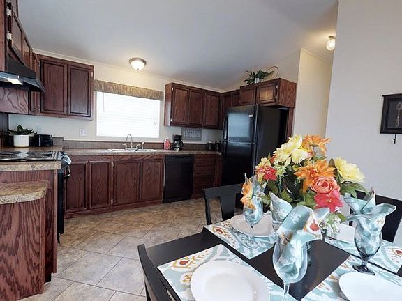 5th image of 2060 N Center St #4