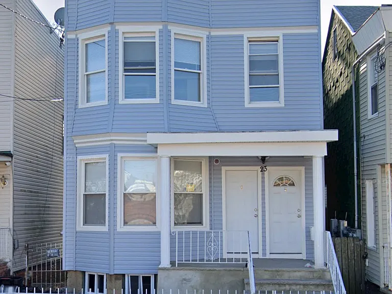 23 Bostwick Ave #2 — Photo 1