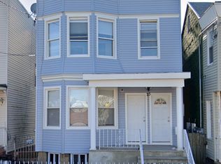 23 Bostwick Ave Floor 2, Jersey City, NJ 07305
