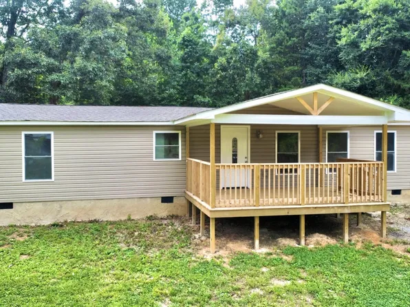 228 County Road 725, Riceville, TN 37370